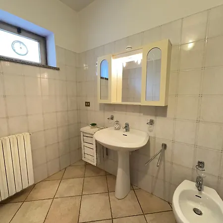 Casa Aromi Ed Arte *