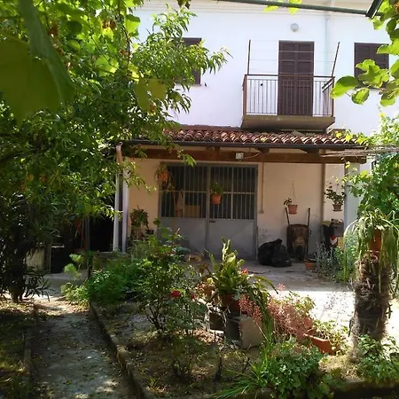 Casa Aromi Ed Arte * 아스티