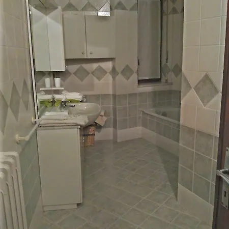 Casa Aromi Ed Arte 아스티