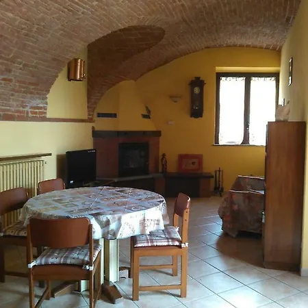 Casa Aromi Ed Arte * 아스티