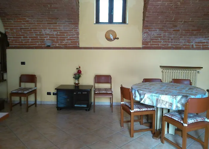 Casa Aromi Ed Arte Séjour à la campagne Asti